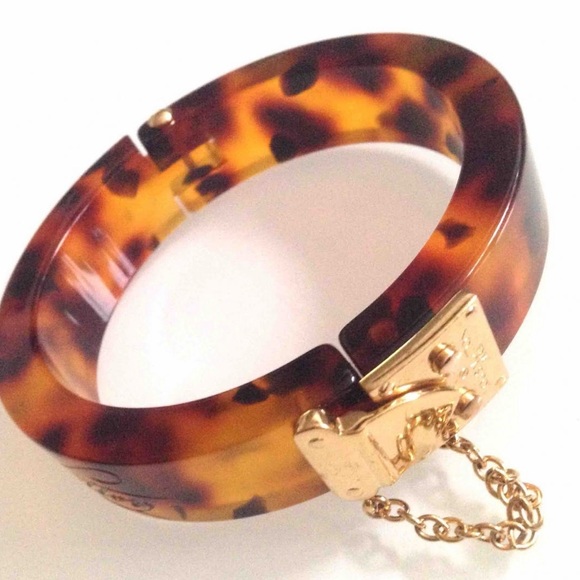 1 HR sale!!Louis Vuitton lockit bangle - Picture 4 of 8